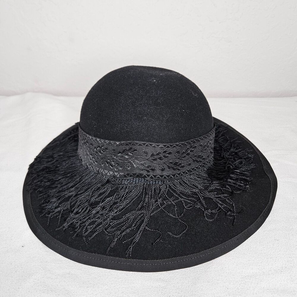 Vintage Dobbs Doeskin Fifth Avenue Black Felt Hat Fringe Floral Band Wool‎ USA
